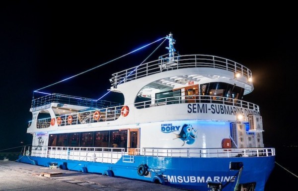 Dinner Cruise With Live Music, Dinner